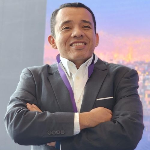 Carlos Guzman