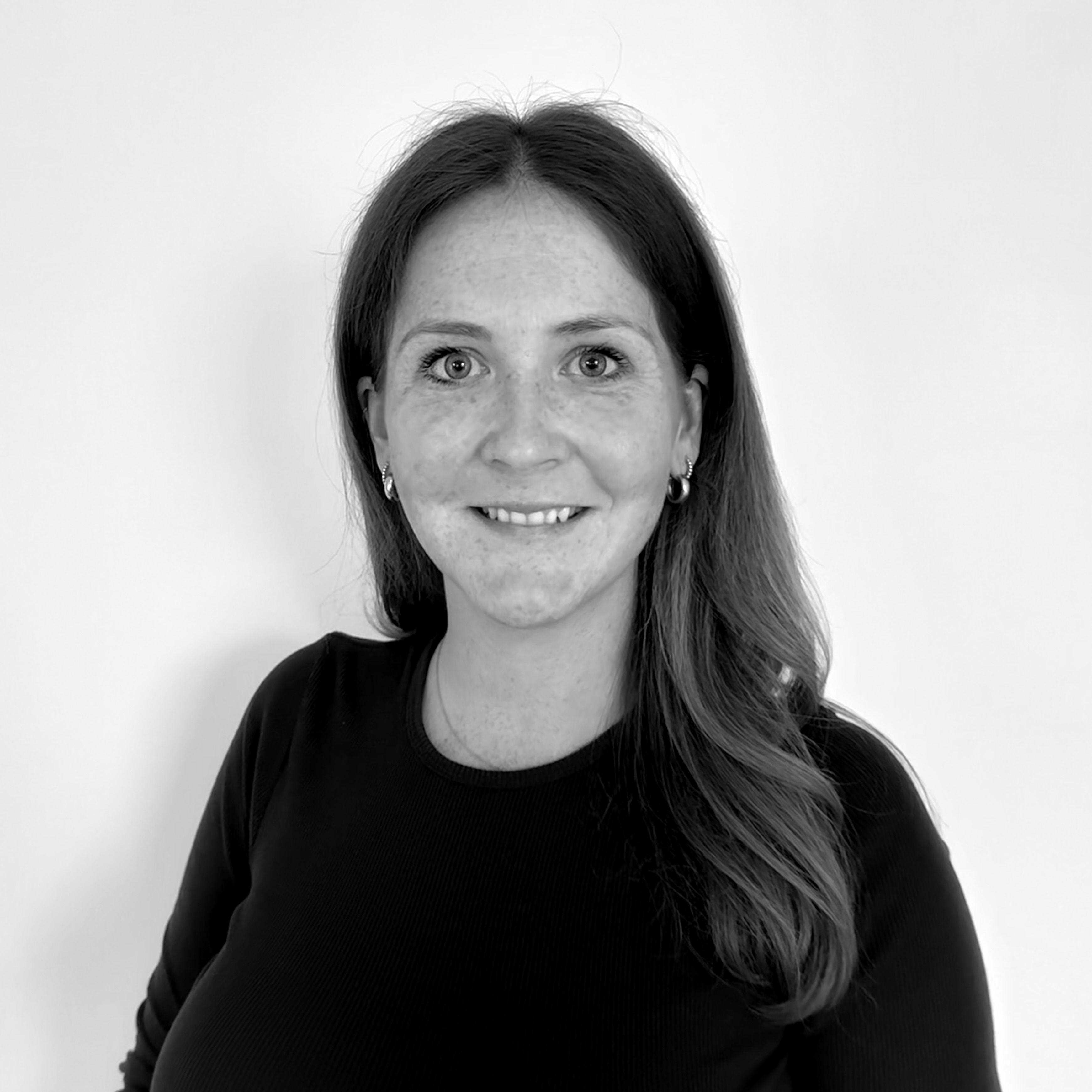 Chelsea Girvin - Aurtara Consulting
