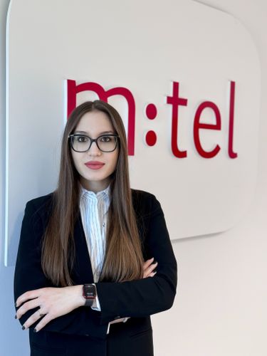 Kristina Mandic - Mtel