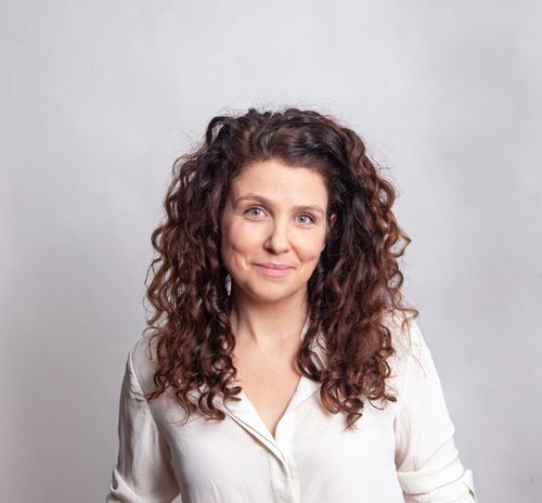 Speaker profile image for Laura Whelpton