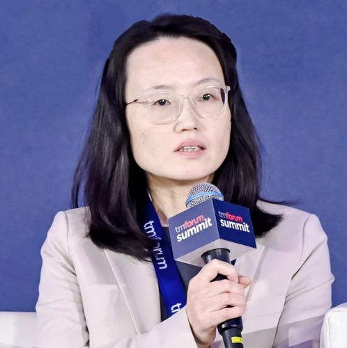 Speaker profile image for Yue Wang