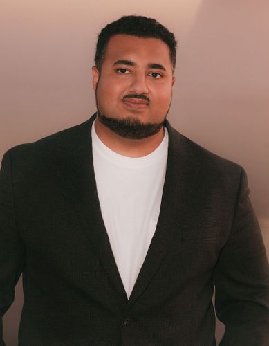 Ruet Valliani - Meta