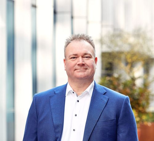 Peter van Burgel - AMS-IX