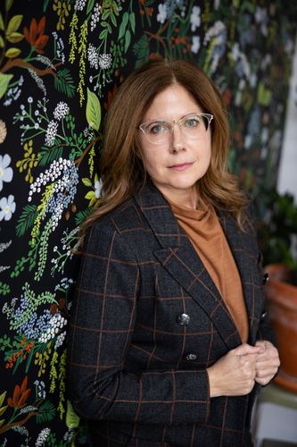 Speaker profile image for Angela Siefer