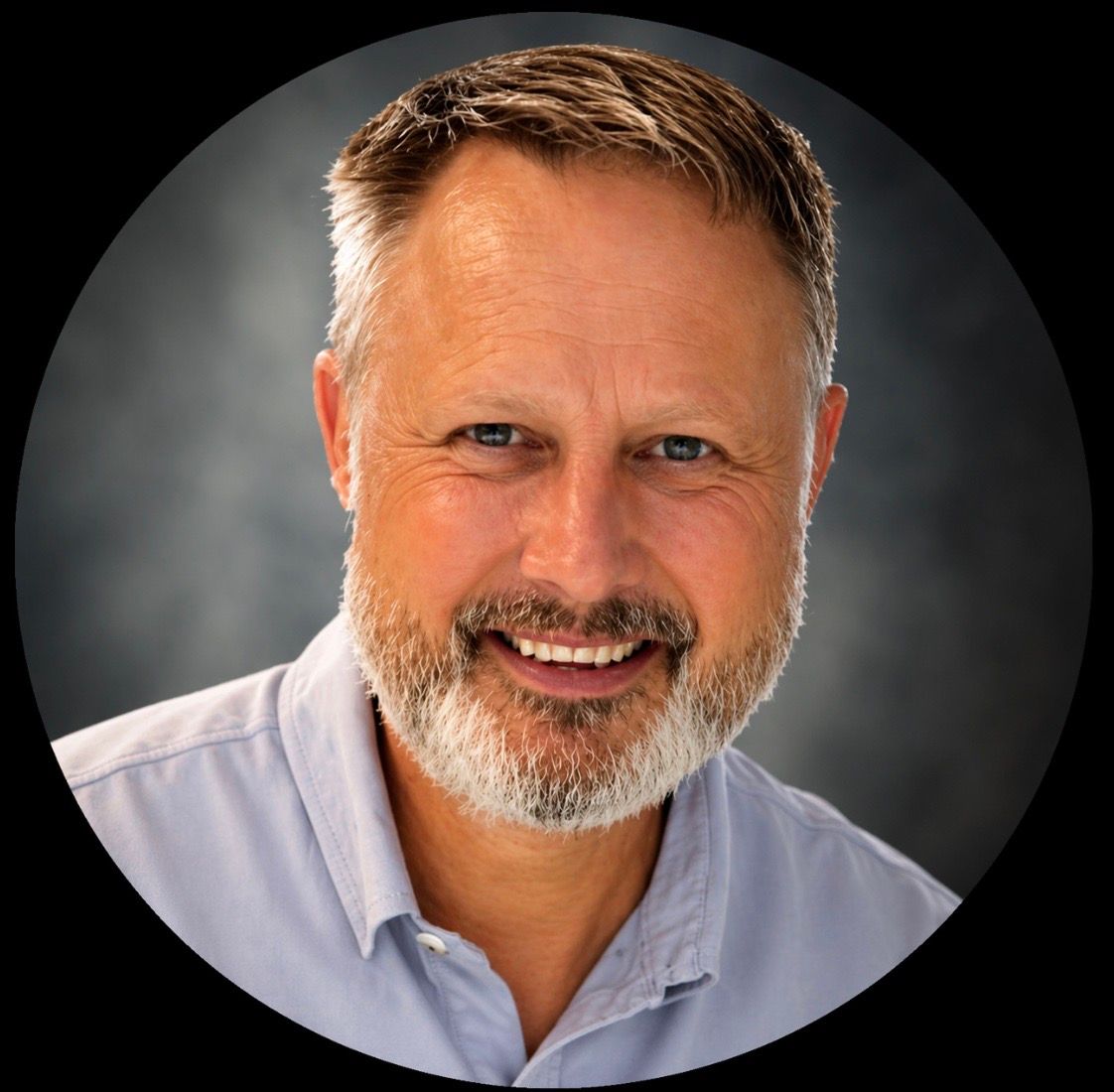 Speaker image for Luke Martin