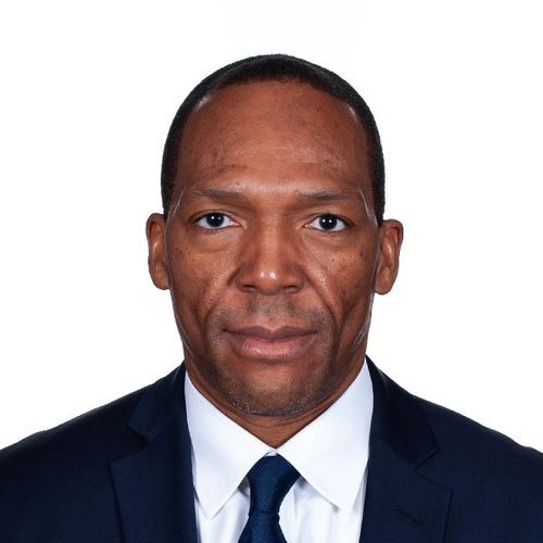 Speaker profile image for Obinna Isiadinso