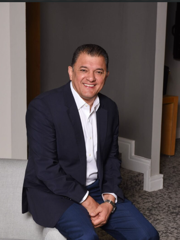 Armando  de la Peña