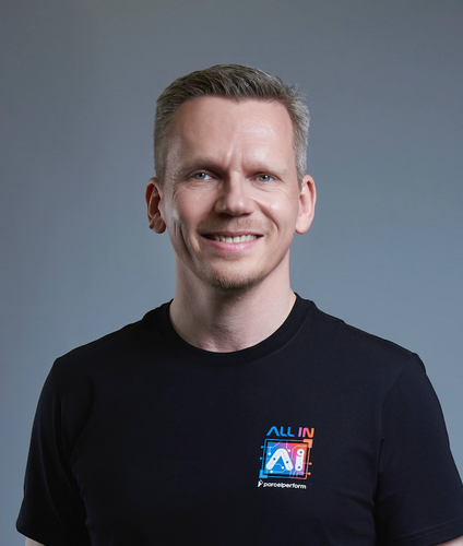 Arne Jeroschewski - Parcel Perform