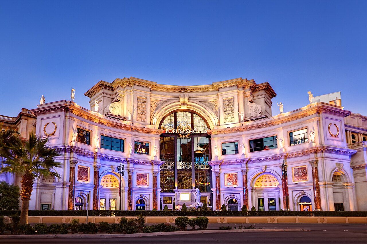 A WORLD-CLASS EVENT VENUE IN THE HEART OF THE STRIP