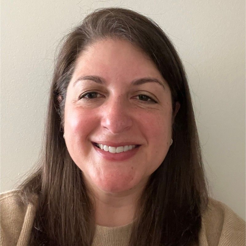 Ellen Kapiloff - Lacoste