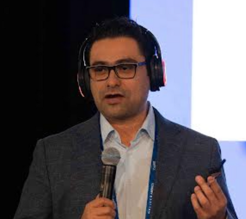 Carlos Martínez - Happymile