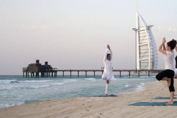 Dubai’s Beachside Hotspots