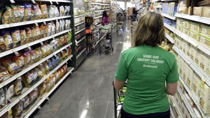 Instacart nabs nearly $14 billion valuation in new funding round
