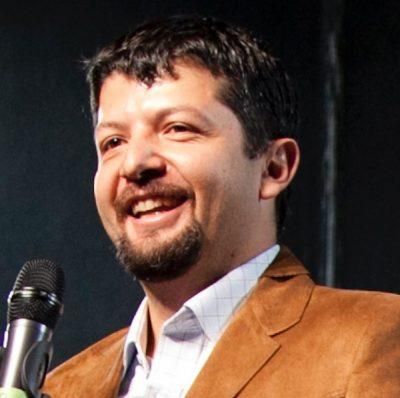 Cesar Andrés López