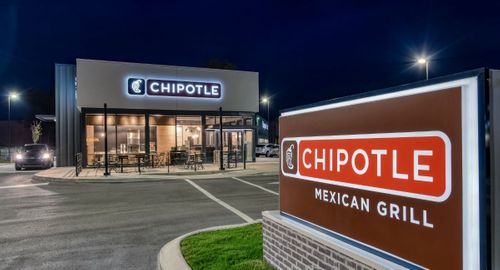 Chipotle tests AI kitchen system, location-based technology