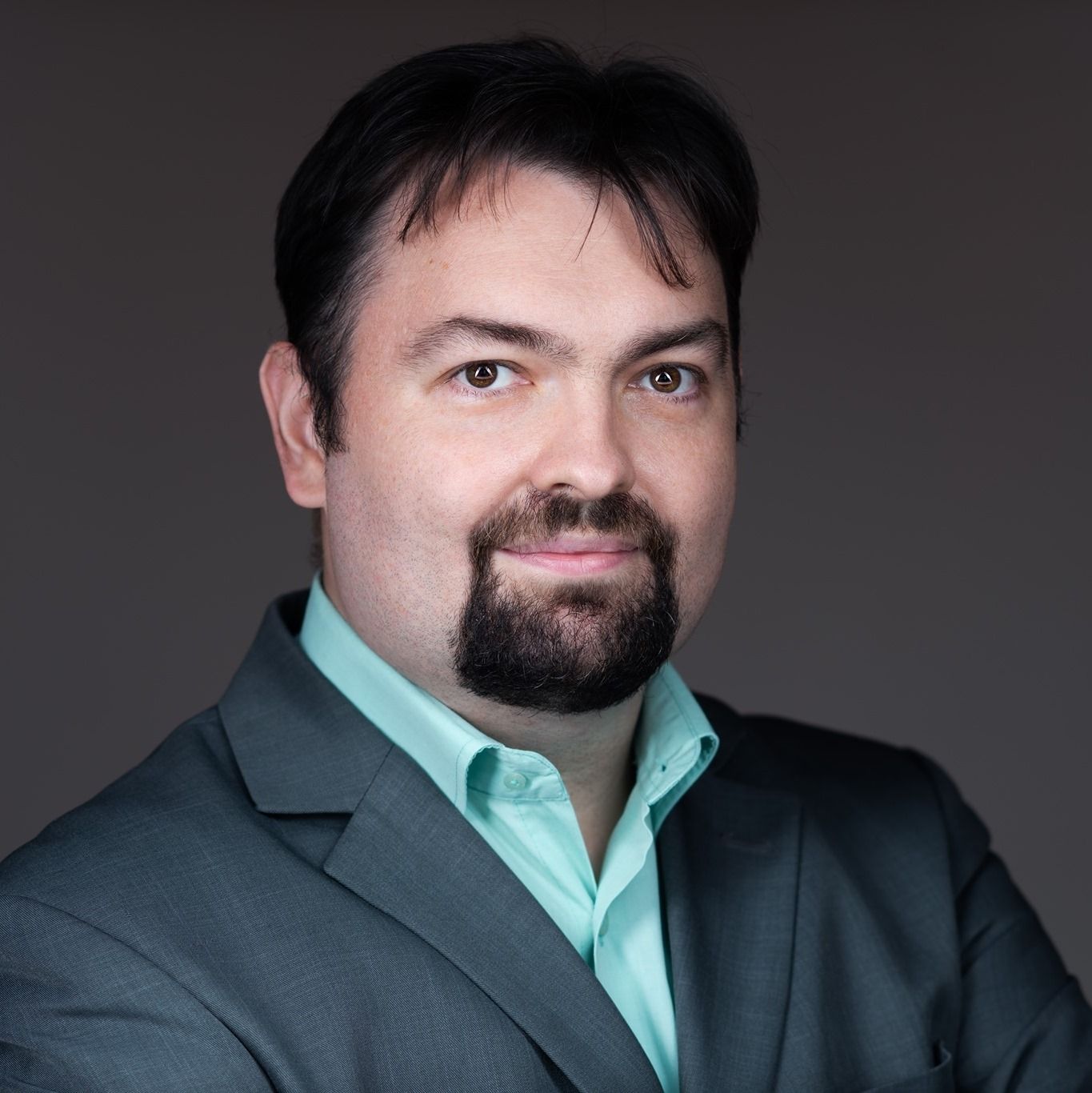 MIHAI MĂNESCU