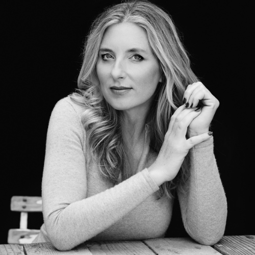 Elizabeth Riley - Kiss The Ground