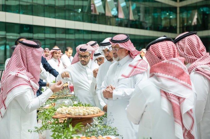 Saudi officials ink deals to develop plant-based food alternatives