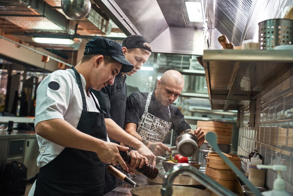 A New Reality for Restaurants: Supply Chain Disruption, Inflation, and Labor Shortages