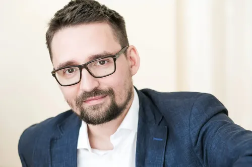 Tamas Vaspori, Managing Director, Maxin10Sity