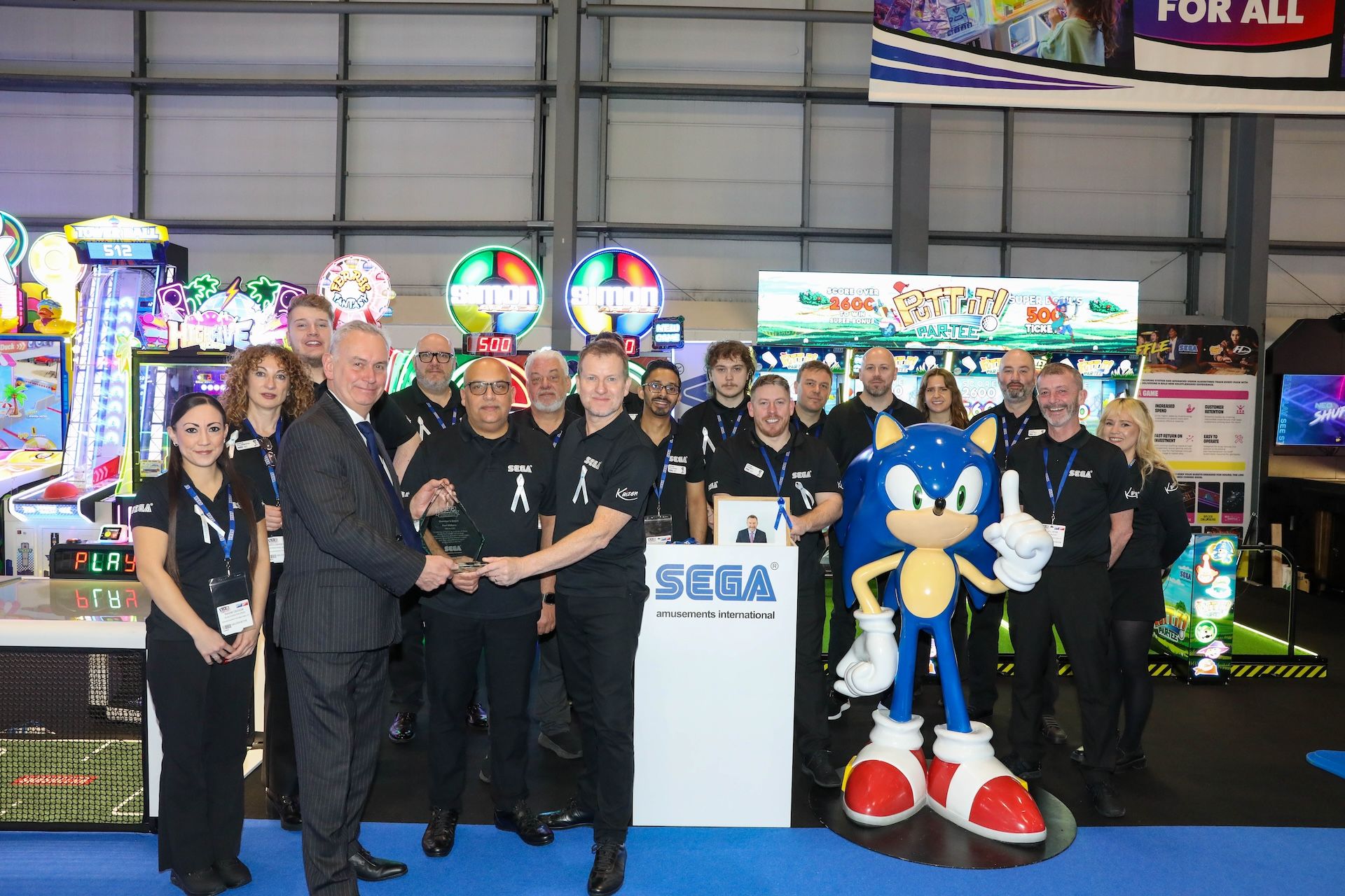 Paul Williams – ‘A proud son of Wales whose finest triumph was at Sega, where his leadership and vision helped create fantastic products that entertain millions and which will continue to inspire all who worked with him.”