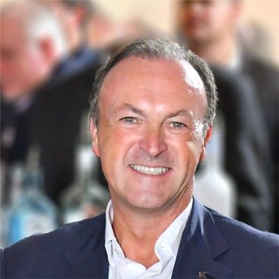 Speaker image for Simon Thomas