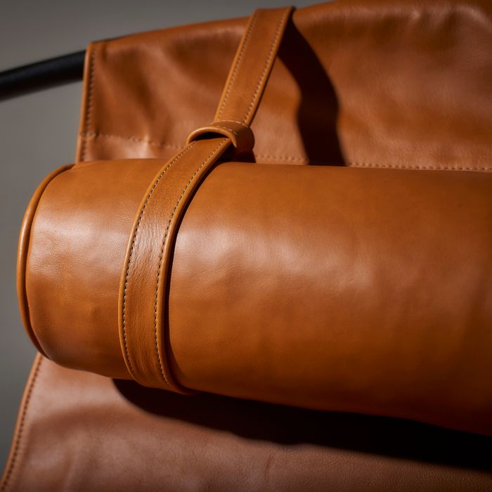 Studio Stirling Sling soft leather