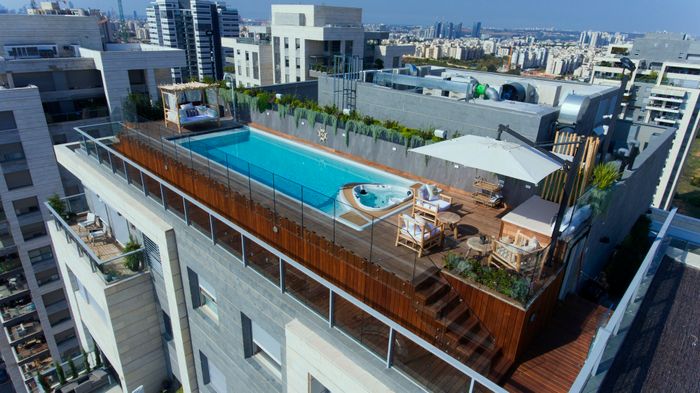 Yachtpool - The Award-winning inground pool. Built for those who seek the extraordinary.