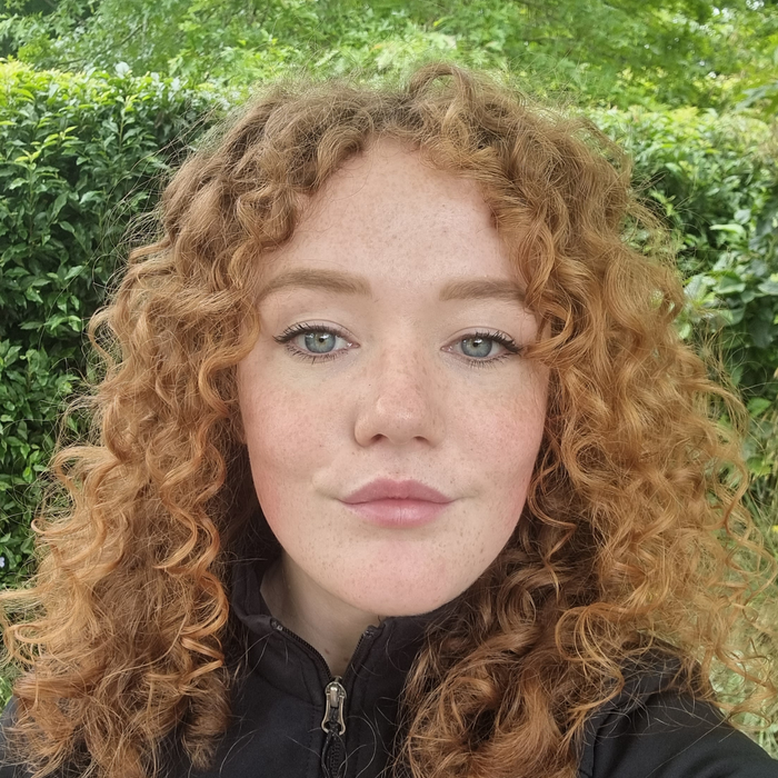 Anna Mcloughlin - Landscaper