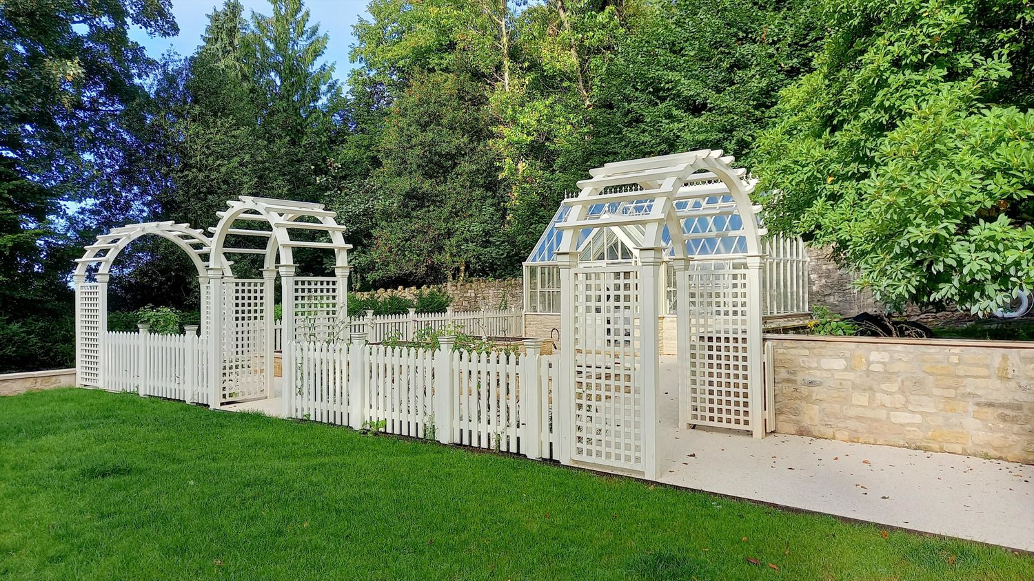 The Picket Fence Company