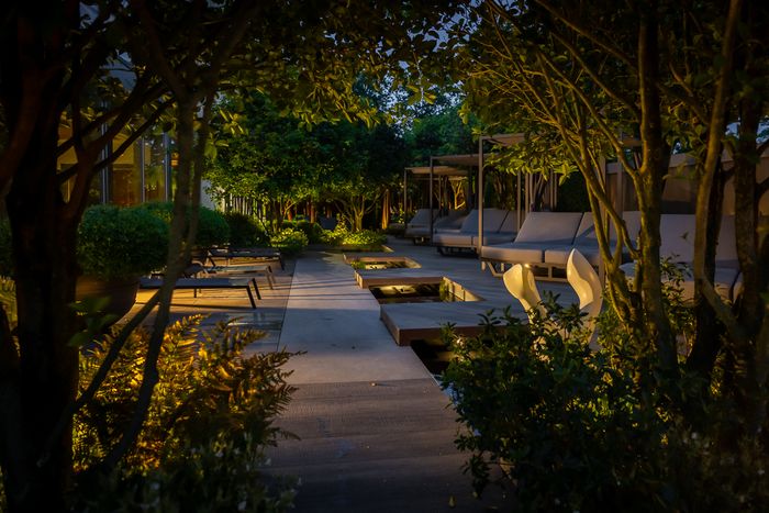 Cottonmill Spa Garden Lighting