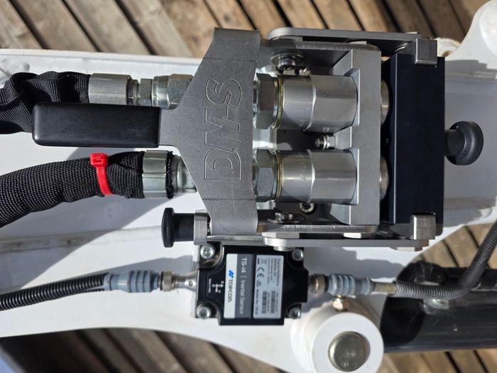Excavator Hydraulic Multi Coupling System
