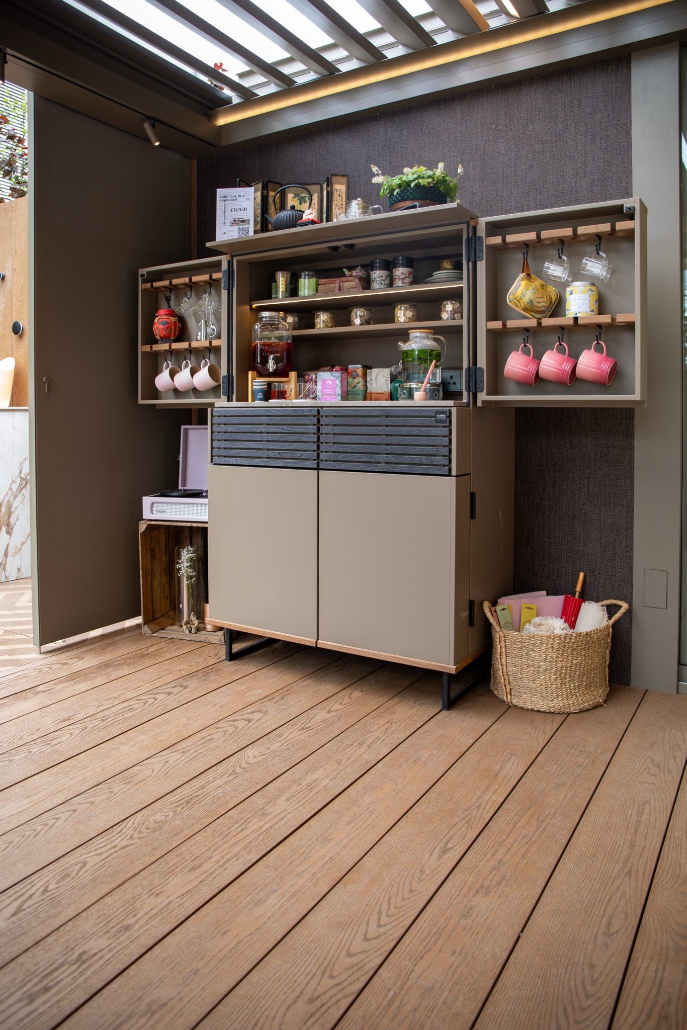 Cubic Outdoor Kitchen