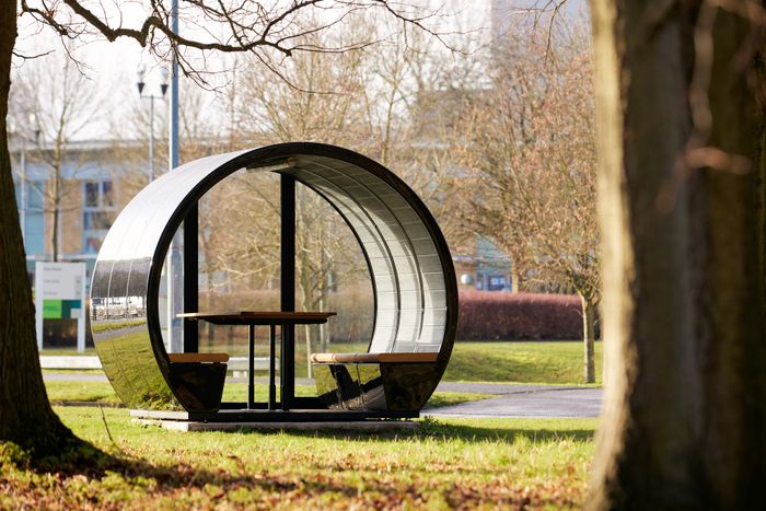 Outdoor Pod (Part Enclosed)