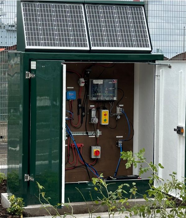 Solar Kiosks 