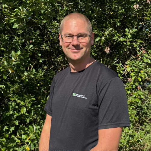 Simon Abbott - APL The Association of Professional Landscapers