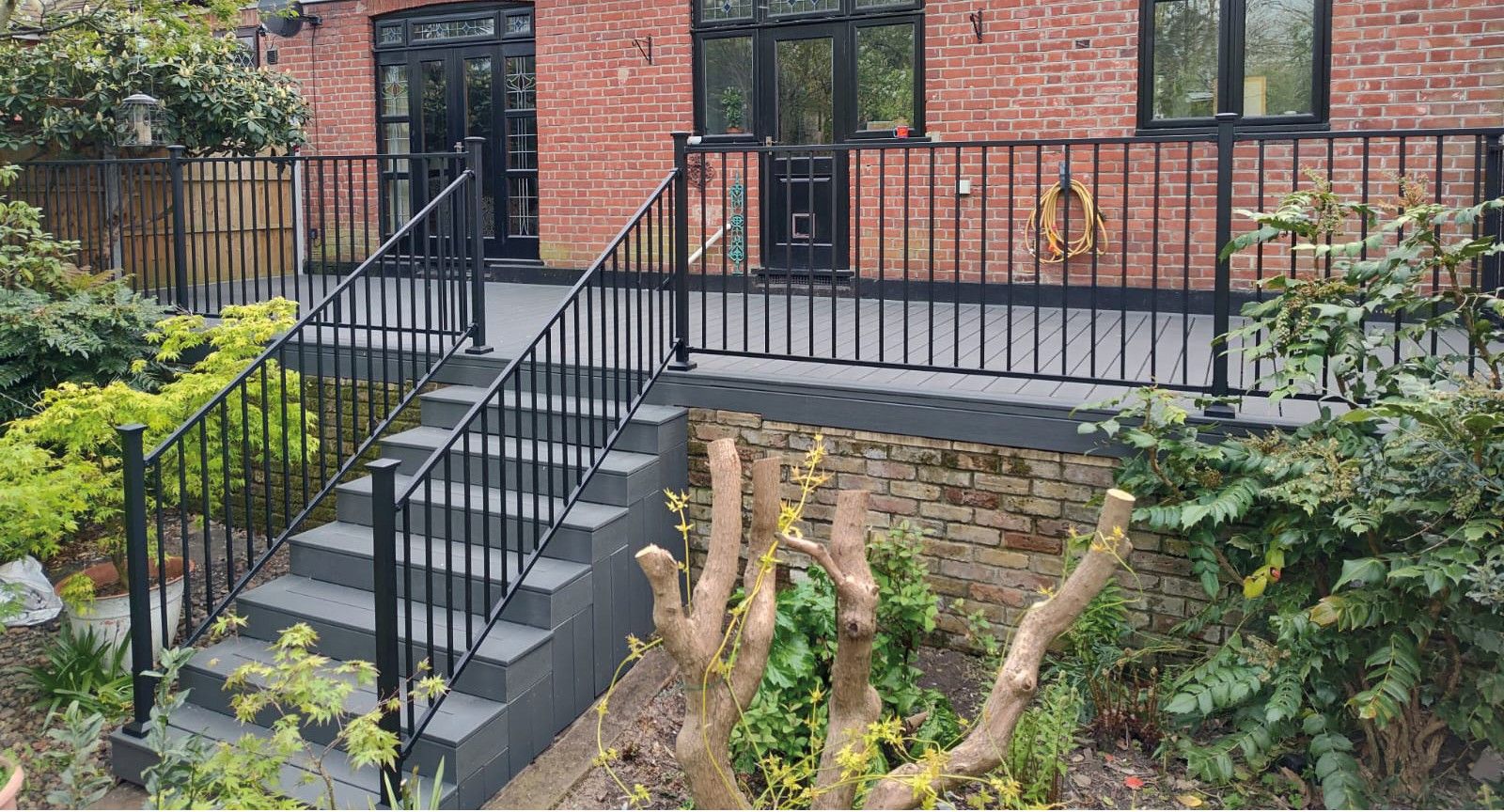  Fortitude™ Steel Railing Systems: Adjustable Off-the-Shelf Balustrade Guide