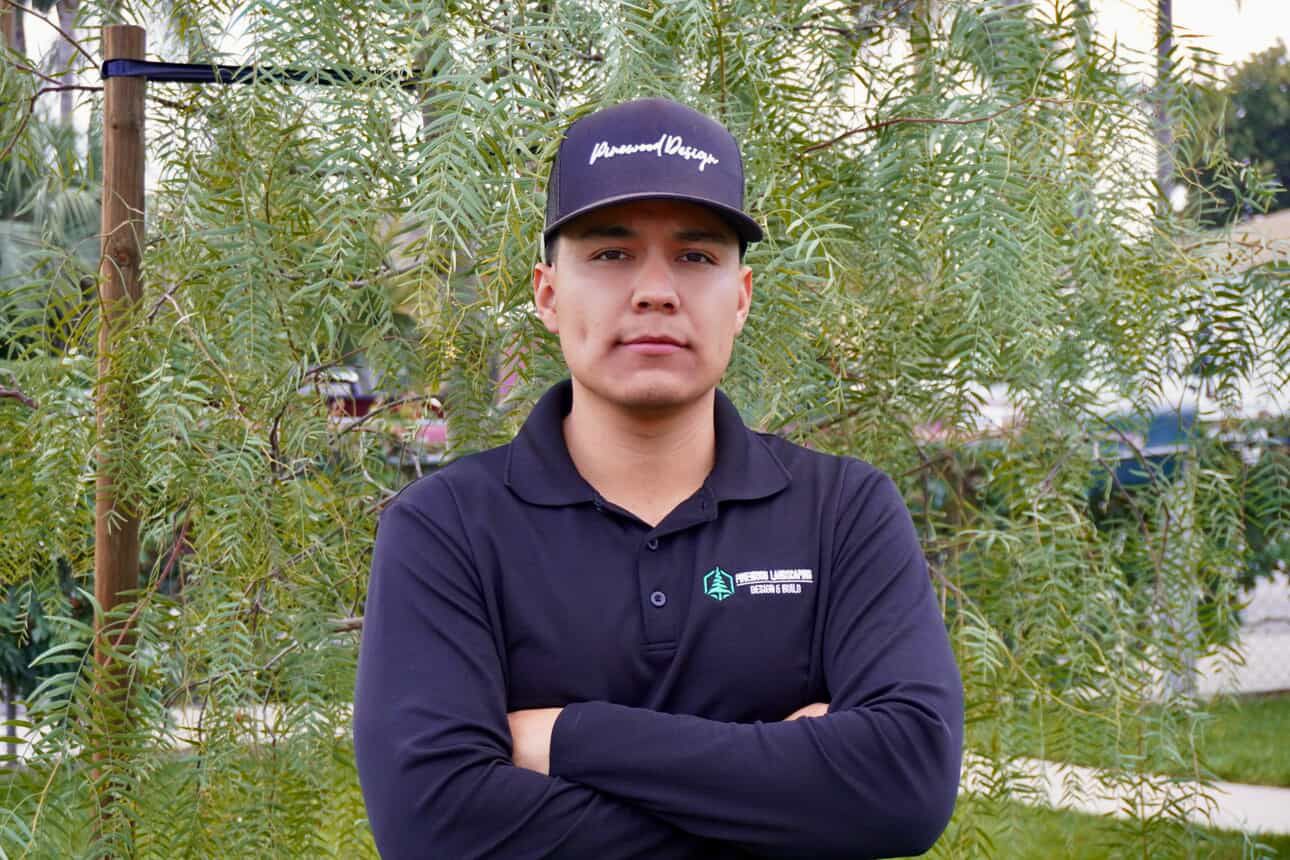 Roberto De Leon (@roberto_deleon_)