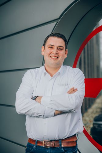 Stephen Lüdiger - PFREUNDT Gmbh