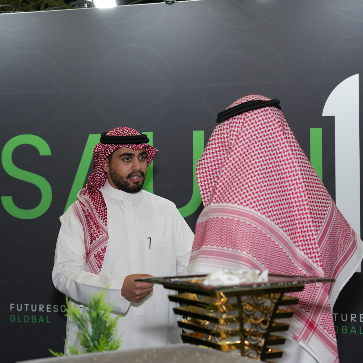 The Green Carpet Arrival - An entrance worthy of industry leaders