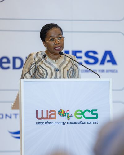 Le West Africa Energy Cooperation Summit (WA-ECS) célébré comme une étape importante pour le développement de l'énergie durable, avec la signature de deux projets