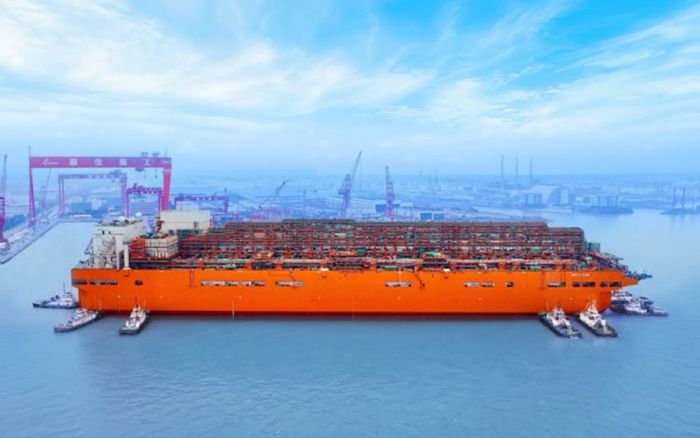 Eni Launches Hull for Congolese FLNG Vessel
