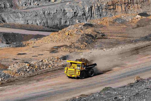 RoC, China Discuss Implementation of Mining Agreements