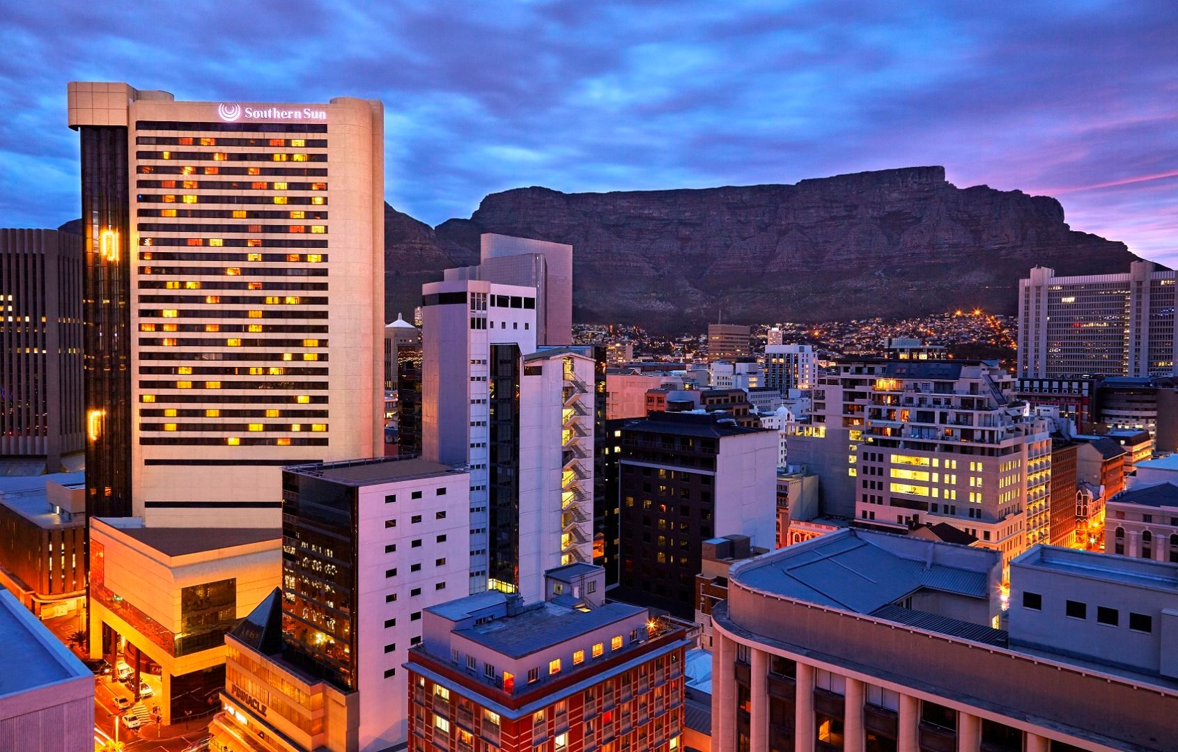 Located a short walk from the vibrant Bo Kaap, the CTICC, as well as Bree and Long Street, Southern Sun Cape Sun combines city centre convenience with contemporary comfort, and all the amenities you need for business or leisure