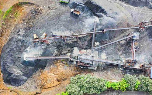 African Markets Digitalize Mining Licensing to Boost Investments