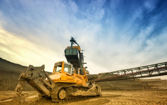 L'UE renforce son soutien au traitement des minerais africains grâce à un nouveau pacte