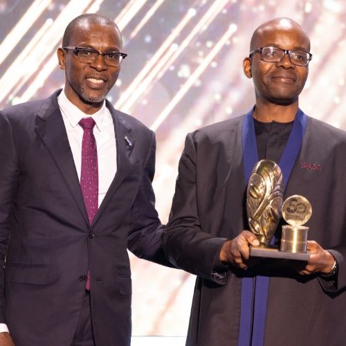 Vencedor do Prémio Empresa Nacional de Serviços do Ano