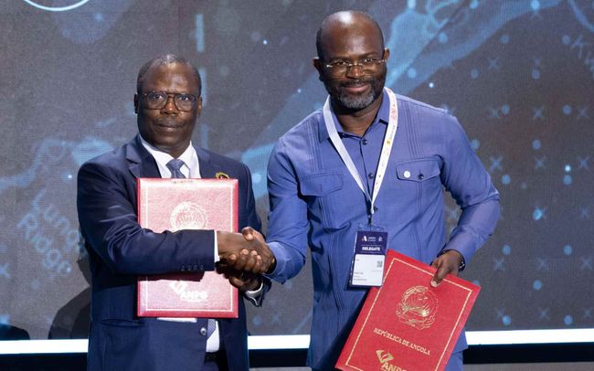 Azule Energy e ANPG assinam acordo para o Bloco 31 em Angola