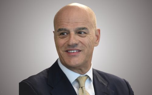 Presidente da Eni Presidente Claudio Descalzi, junta-se à AOG 2025 como orador principal