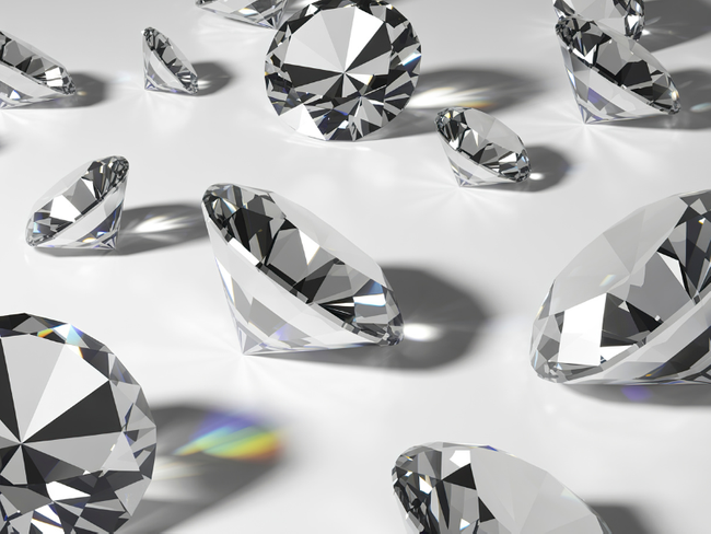 Setor de diamantes de Angola aposta na aquisição da De Beers em meio à volatilidade do mercado